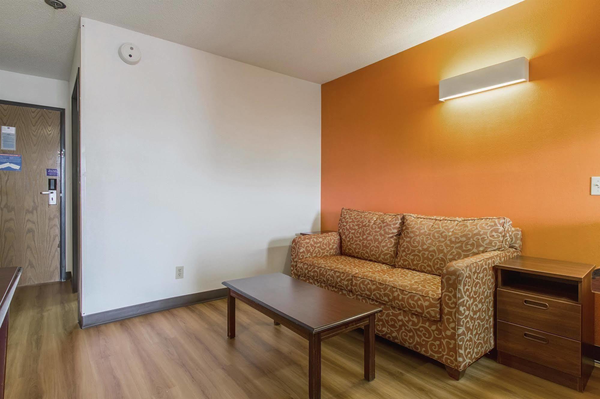 Motel 6-Streetsboro, Oh Esterno foto